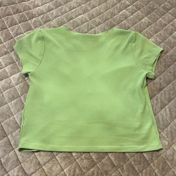 Wild Fable Cropped V-Neck Tee - Picture 2 of 2